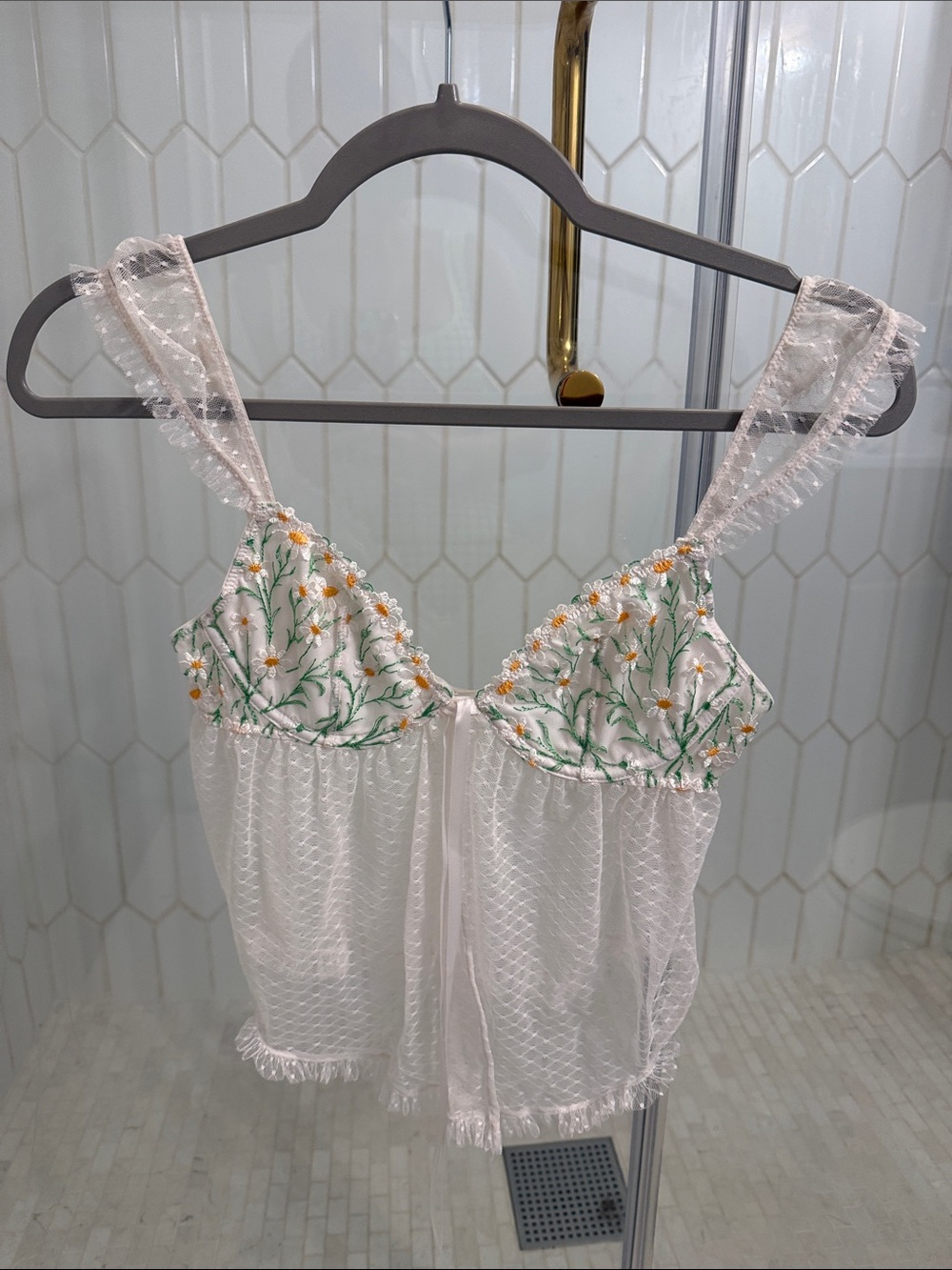 Victorias Secret - Delicate White Floral Lace Camisole